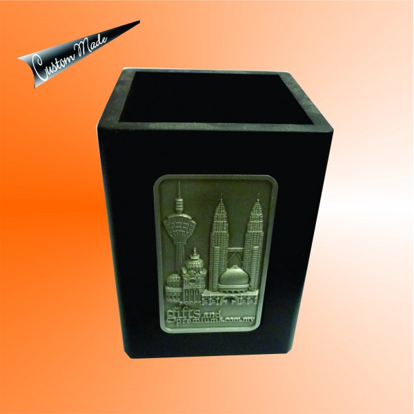 Wooden Pen Holder with Custom Made Malaysia Iconic in Pewter